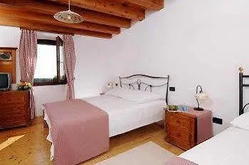 Casa Romantica La Parenzana Buje Croatia